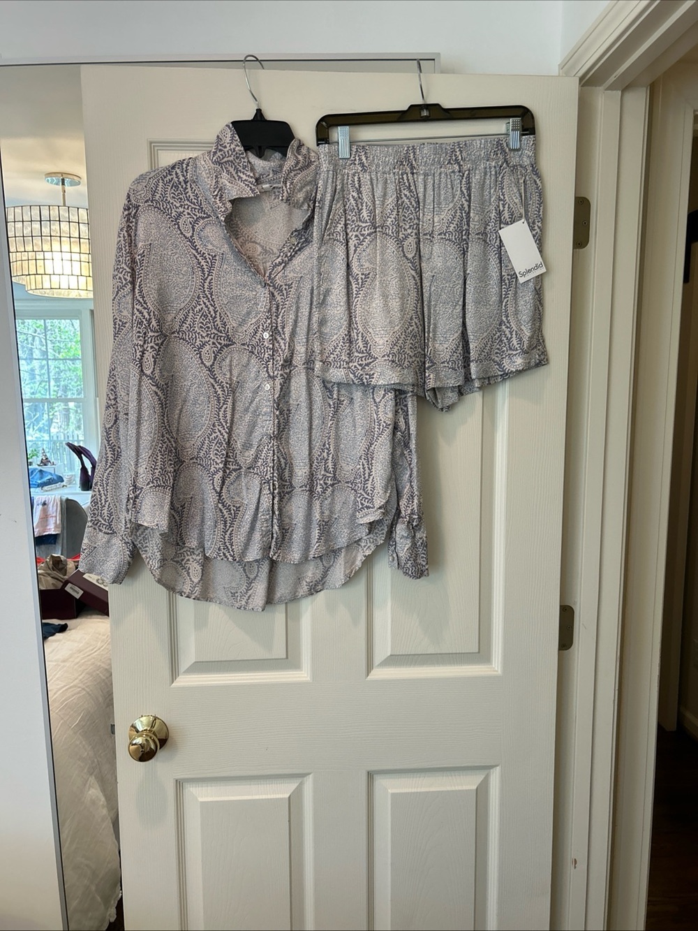 Splendid Blue and Cream Paisley Button-Front Shirt